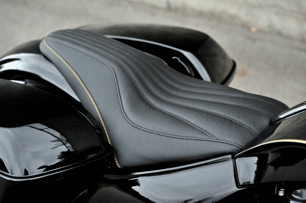 Custom Harley Davidson Street Glide seat