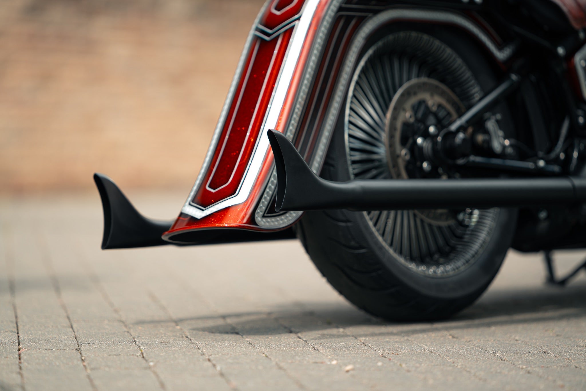 Detailed shot of the stretched cholo style rear fender lip