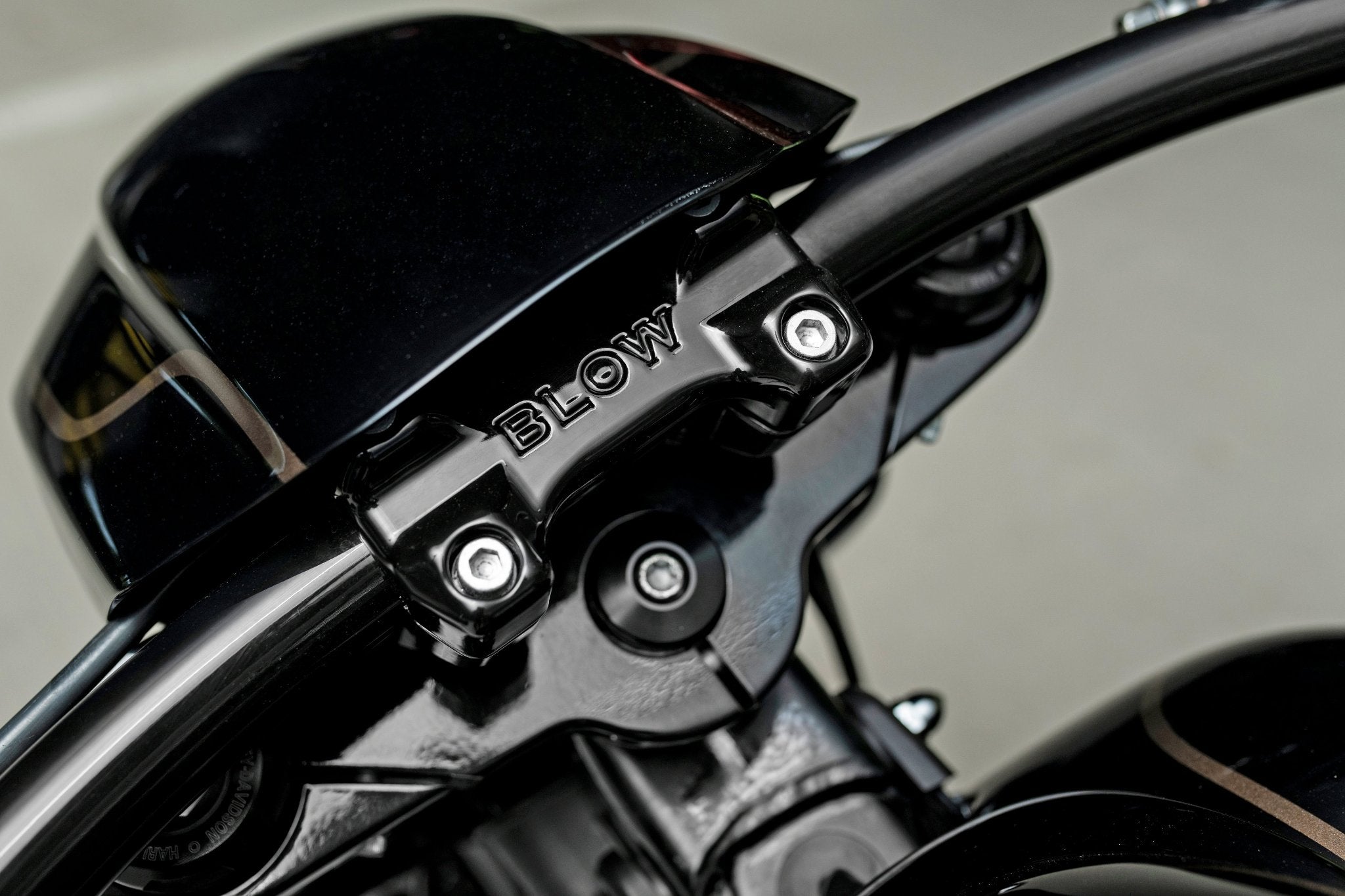 Custom FXLRS Harley Davidson Risers