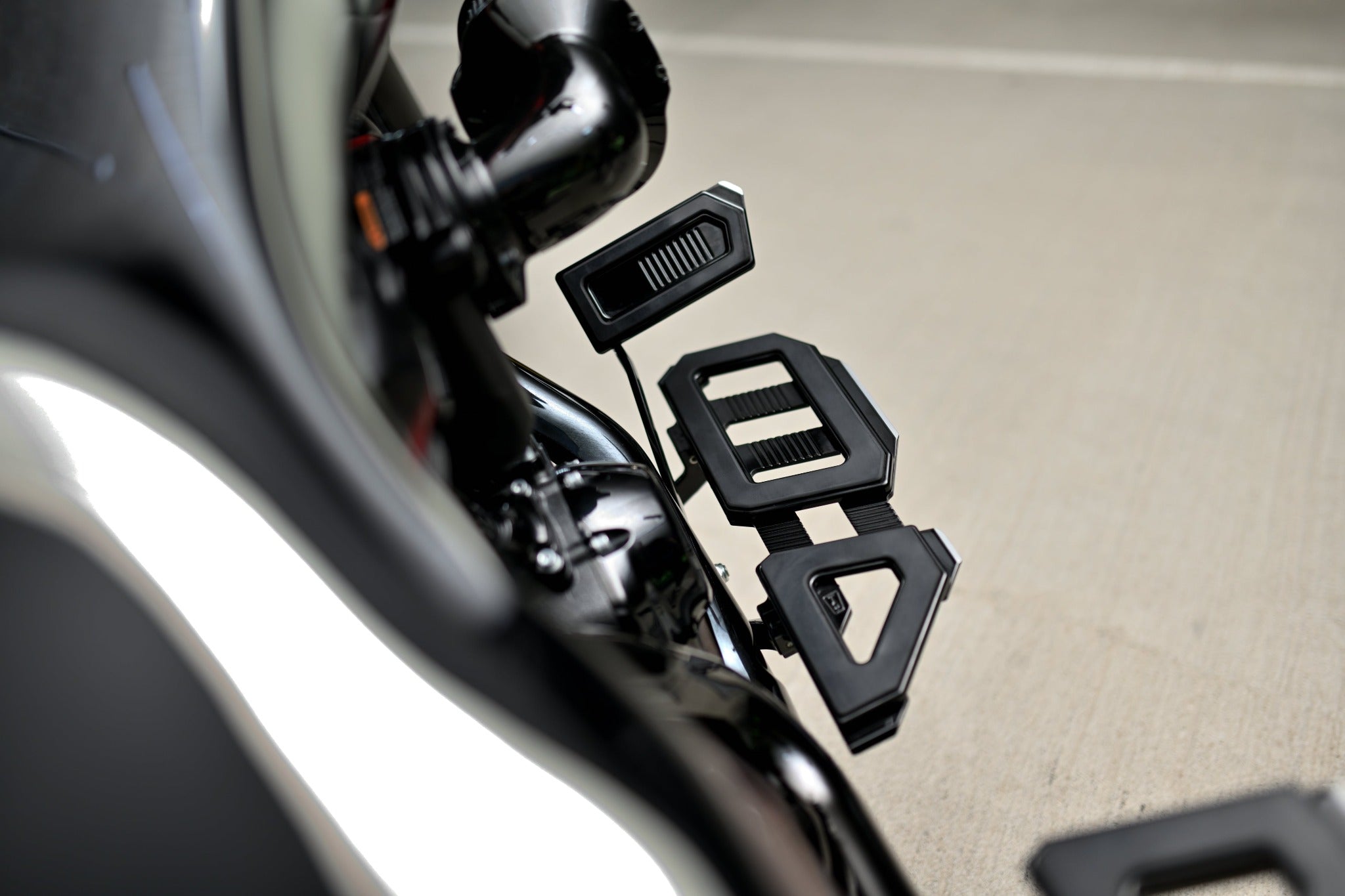 Performance series driver floorboards for Harley Davidson Touring models
