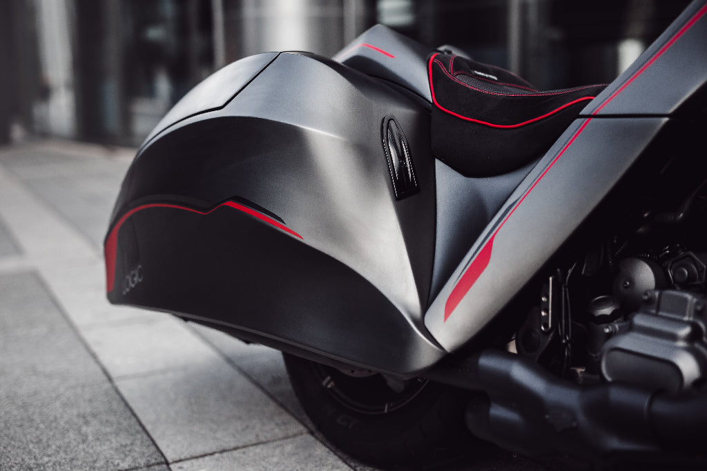 custom one of a kind saddlebags for harley davidson street glide