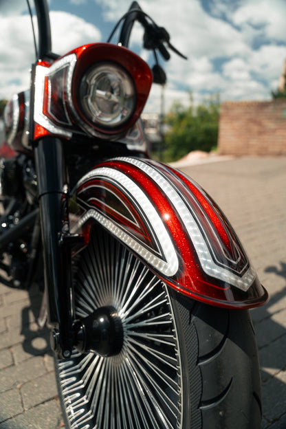 Close up detailed shot of the chicano style 23" front fender lip