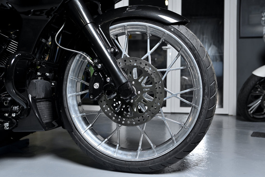 23" Prodigy style front wheel for Harley Davidson Road Glide