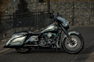 Vortex custom 23" wheel on motorcycle right side