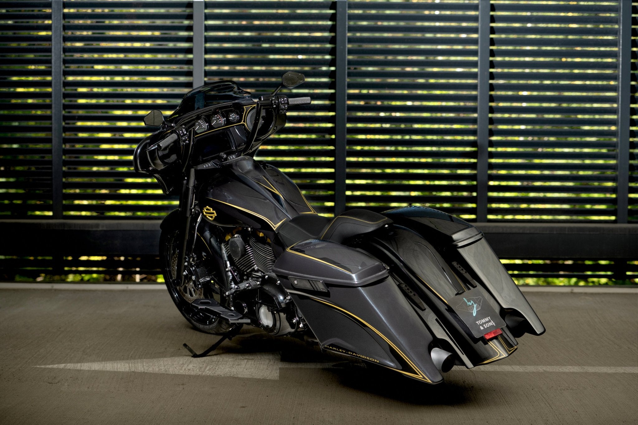 Harley Davidson Street Glide 2021 with custom Tommy&Sons rear fender and saddlebag set, photographed from the rear, emphasising the custom rear end. 