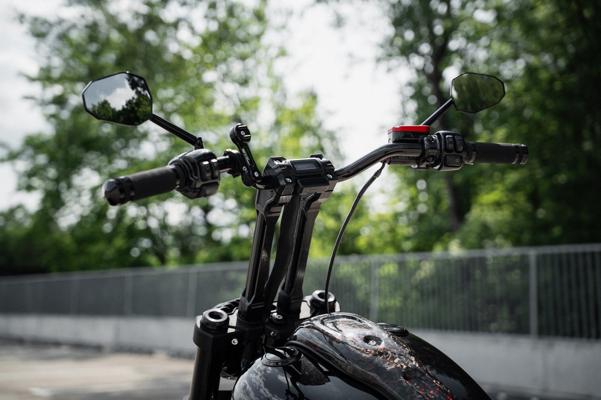 Custom Softail solid risers