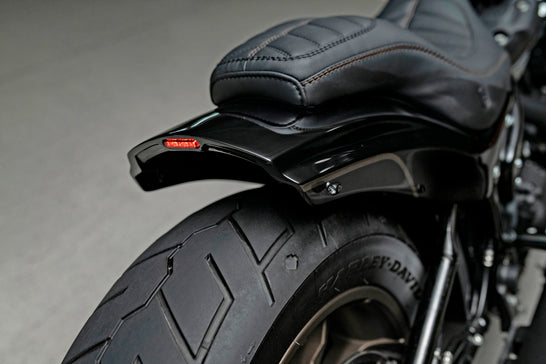 Short rear fender for Harley Davidson Street Bob, Softail Standard,close up