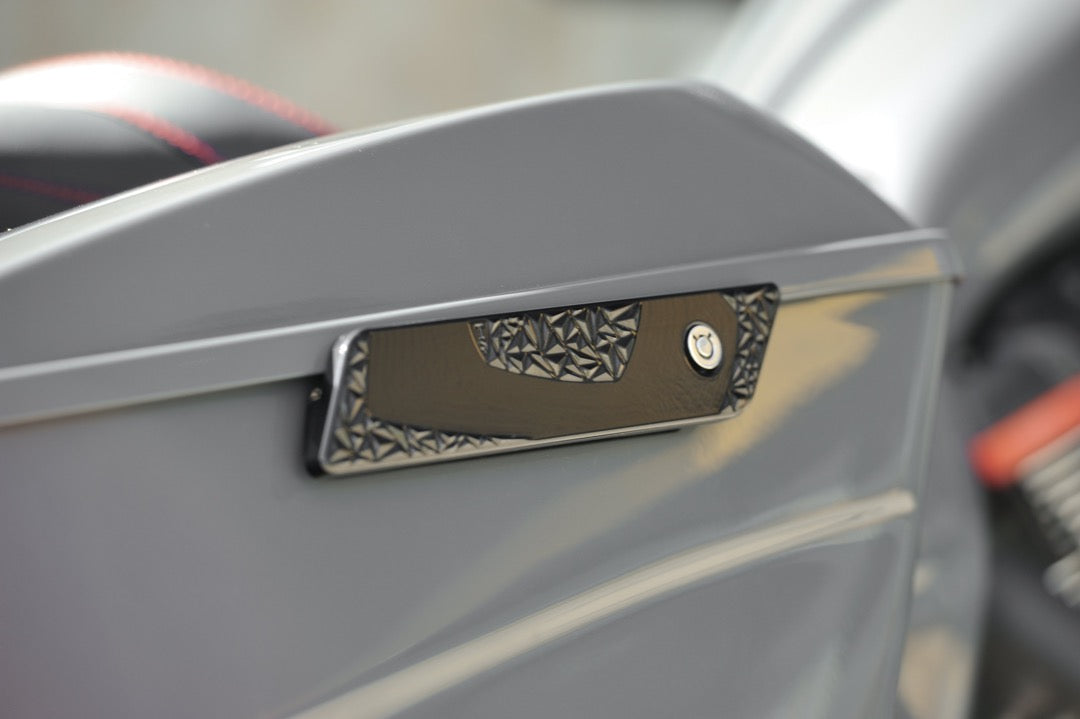 "Diamond Series" Latch covers for Touring 2014 up models - Tommy&Sons