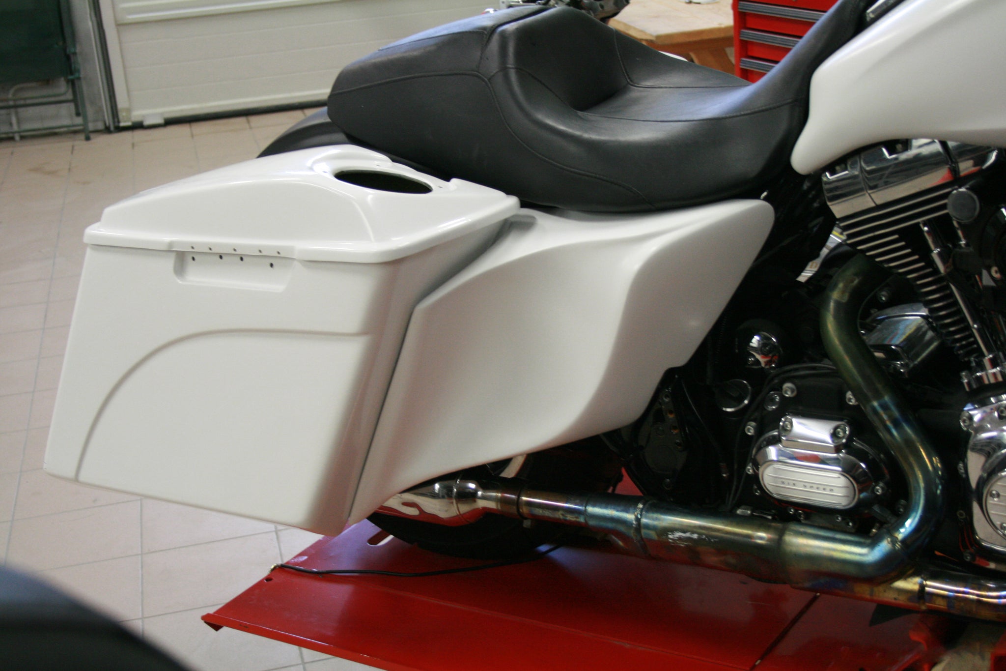 Custom Harley Davidson side covers by Tommy&Sons