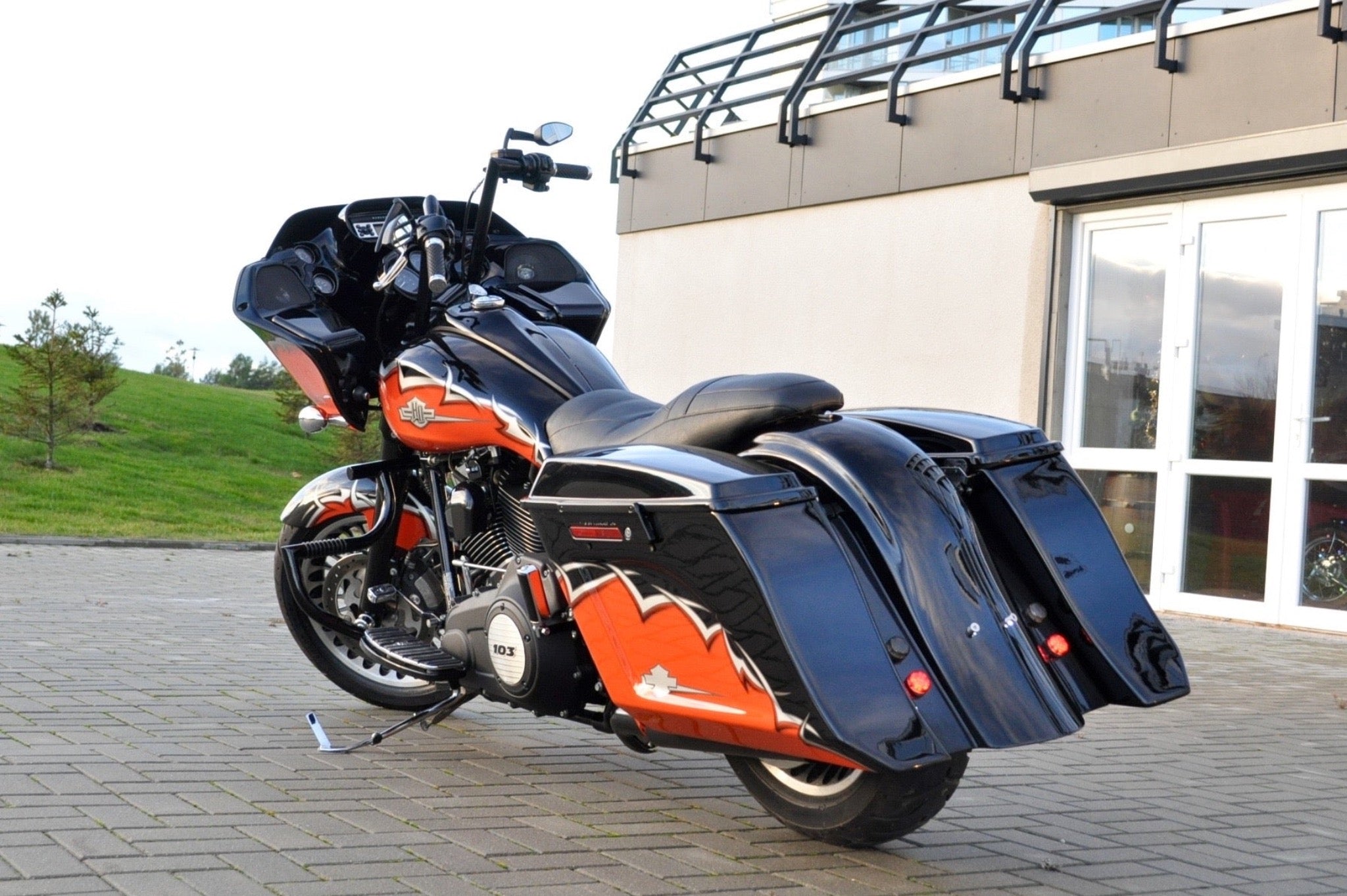 Flow Stretched Saddlebags w/o Lids for Harley Davidson Touring 1993 - 2013 models - Tommy&Sons