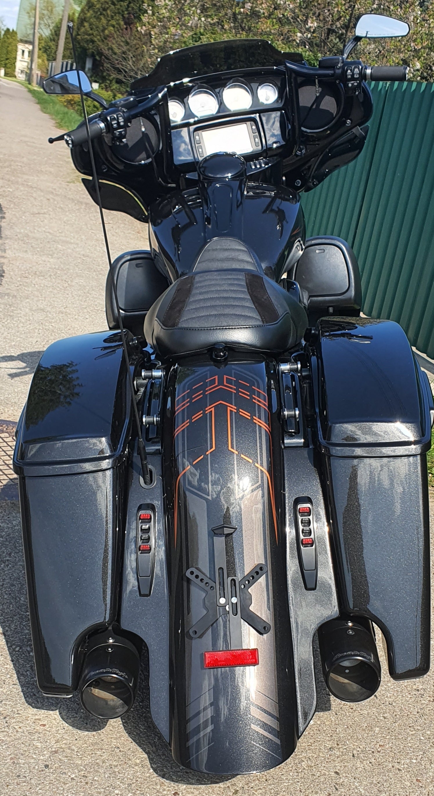 Set of bolt on type stretched fender and saddlebags for Harley Davidson Touring 2014 up models - Tommy&Sons